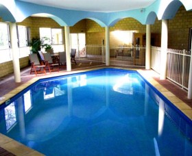 Reinscourt WA Accommodation Main Beach