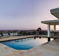 Chancellor Lakeside - Accommodation Main Beach