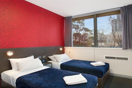 Melbourne VIC Accommodation Main Beach