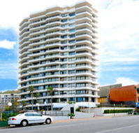 La Pacifique Holiday Apartments - Accommodation Main Beach