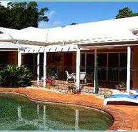 Tropical Escape Bed  Breakfast - Accommodation Main Beach