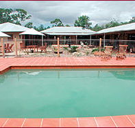 Mudbrick Manor - Accommodation Main Beach