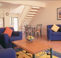 Terrapin Apartments - Accommodation Main Beach
