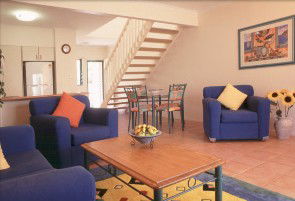 Terrapin Apartments - Accommodation Main Beach 0