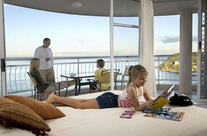 2nd Avenue Beachside Apartments - Accommodation Main Beach 0