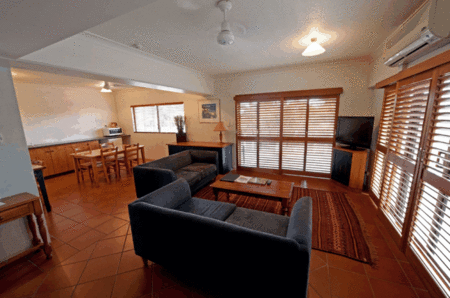 Sovereign Resort Hotel - Accommodation Main Beach