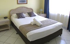 Koala Court Holiday Apartments - Accommodation Main Beach 3