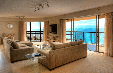 Esplanade Luxury Beachfront Apartments - Accommodation Main Beach 1