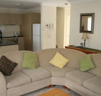 Pacific Sun Gold Coast Holiday Townhouse - Accommodation Main Beach