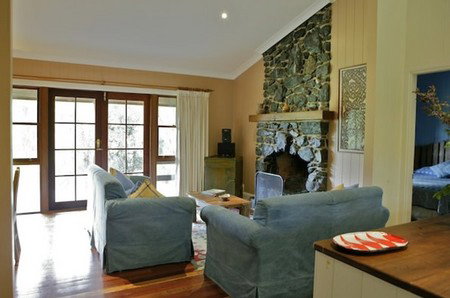 Friday Creek Retreat - Accommodation Main Beach 2