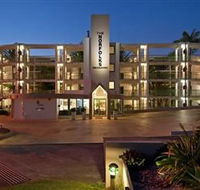 Norfolks On Moffat Beach - Accommodation Main Beach
