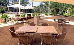 Sunraysia Resort - Accommodation Main Beach 3