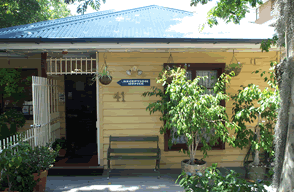 Kookaburra Inn - Accommodation Main Beach