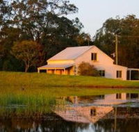 Madigan Vineyard - Accommodation Main Beach