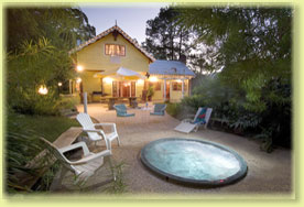Jacaranda Cottage - Accommodation Main Beach 0