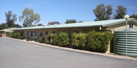 Macdonnell Range Holiday Park - Accommodation Main Beach 0
