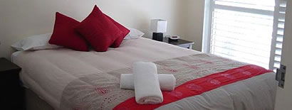 Key Largo Apartments - Accommodation Main Beach 4