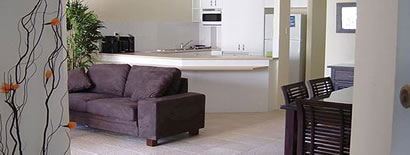 Key Largo Apartments - Accommodation Main Beach 7