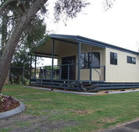 Happy Wanderer Village Caravan Park - Accommodation Main Beach
