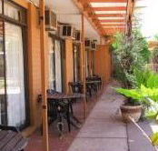 Desert Rose Inn - Accommodation Main Beach