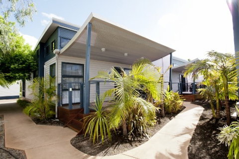 BIG4 Beachlands Holiday Park - Accommodation Main Beach 2