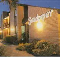 Sandpiper Holiday Apartments - Accommodation Main Beach
