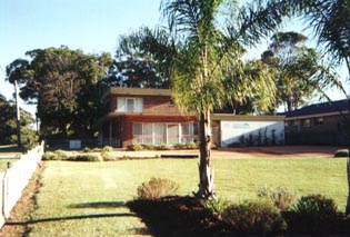 Brundee NSW Accommodation Main Beach