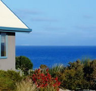 Bear Gully Coastal Cottages - Accommodation Main Beach