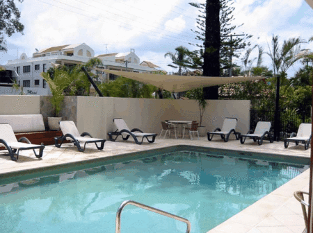 Beachcomber On The Spit - Accommodation Main Beach 1