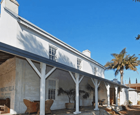 Prospect Villa - Accommodation Main Beach