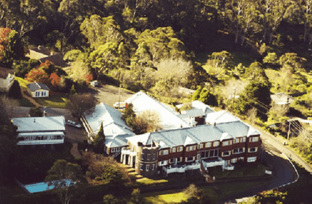 The Mountain Heritage - Accommodation Main Beach