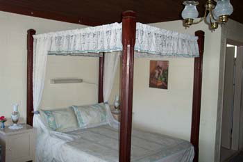 First Landing Motel - Accommodation Main Beach 4