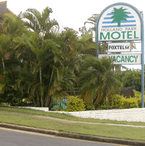 Holland Park Motel - Accommodation Main Beach