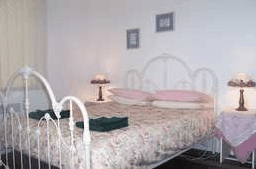 Bicheno Gaol Cottages - Accommodation Main Beach