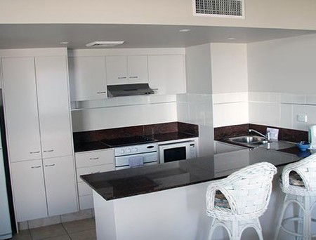 Paros On The Beach - Accommodation Main Beach 4