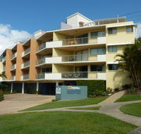 Kings Bay Apartments - Accommodation Main Beach