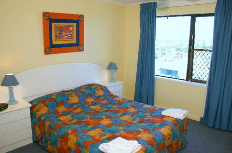 Horizons Burleigh Heads Holiday Apartments - Accommodation Main Beach 2