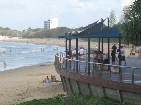 Twin Pines Motel - Accommodation Main Beach 3