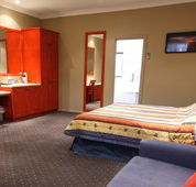 Best Western A Trapper's Motor Inn - Accommodation Main Beach