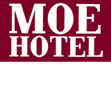 Moe Hotel - Accommodation Main Beach 0