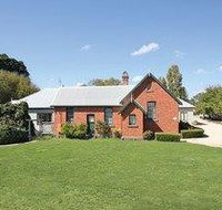 Woodend Old School House Bed and Breakfast - Accommodation Main Beach