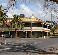 The Midland Hotel Castlemaine - Accommodation Main Beach