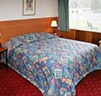 Mt Lyell Motor Inn - Accommodation Main Beach
