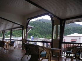 East Russell QLD Accommodation Main Beach