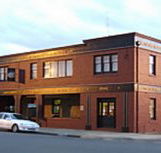 Kentish Hotel - Accommodation Main Beach