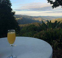 St Bernards Hotel - Accommodation Main Beach