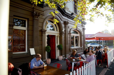 Doutta Galla Hotel - Accommodation Main Beach 1