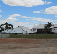 Wyalkatchem Hotel - Accommodation Main Beach