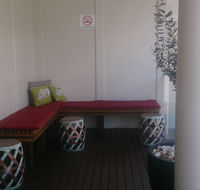 Royal English Hotel - Accommodation Main Beach