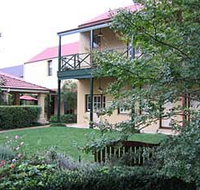 Mary Mackillop Place - Accommodation Main Beach